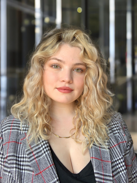 Elle Potruch '16 is a talent manager who works with disabled actors, directors, writers, and social media content creators. Her work help...