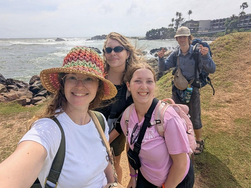 Katy Dietrich in Sri Lanka
