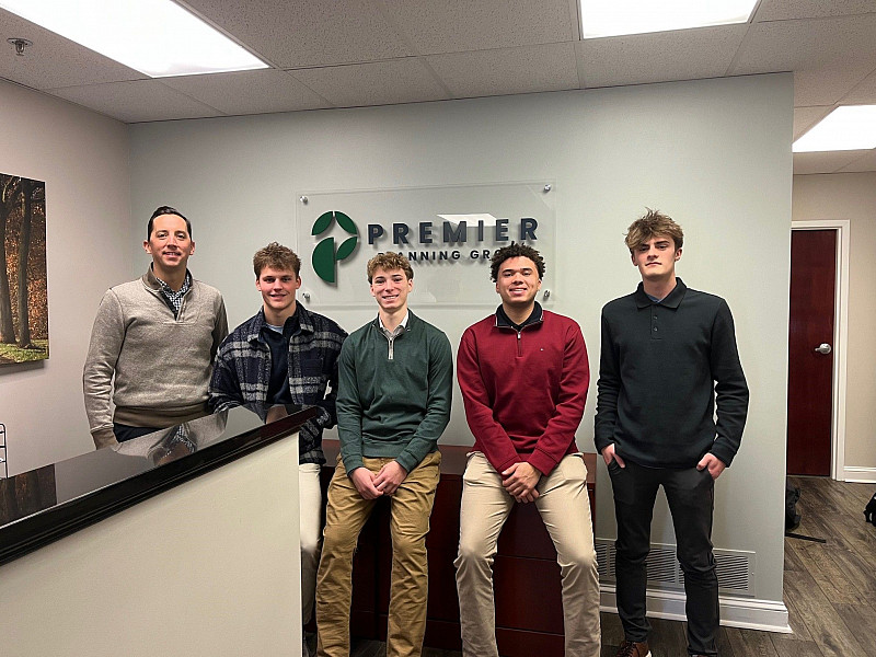 Mark Greim with 4 students during experiential learning week shadowing