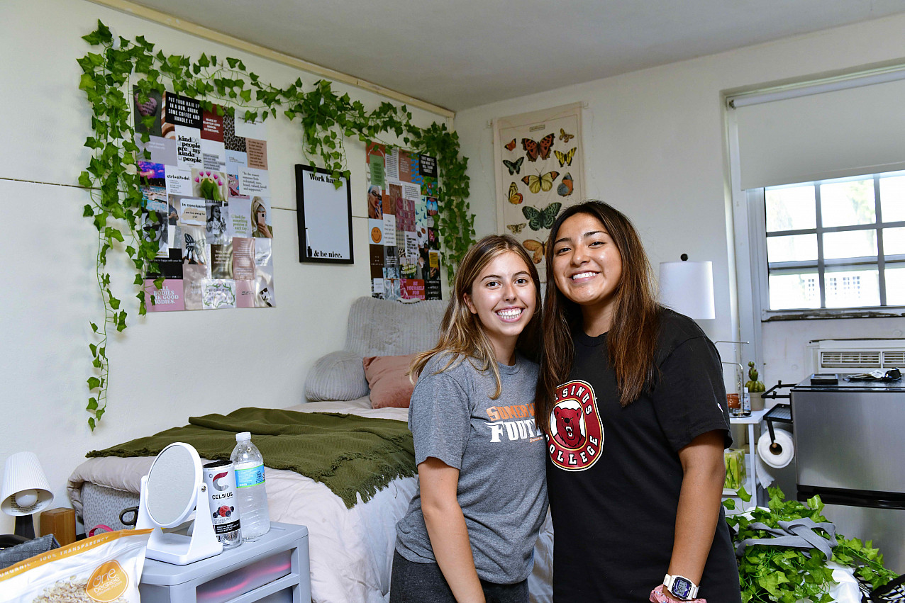 2021 First Year Move In