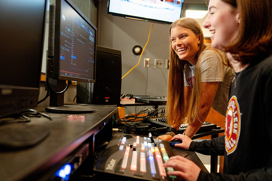 Blend classroom theory with hands-on experiences found in the hubs. Explore building a humane digital world with AI and emerging media.