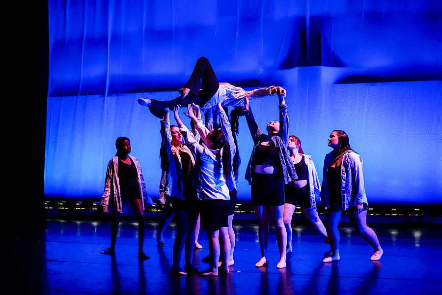 Escape Velocity Showcase - Photos taken by Elliot Schott (@schott.media).