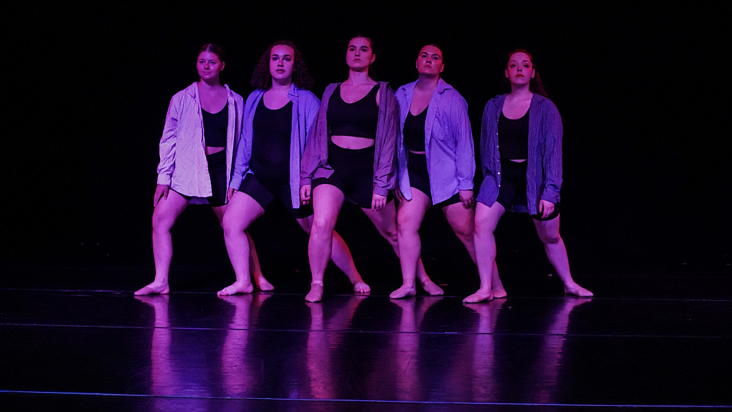 Escape Velocity Showcase - Photos taken by Elliot Schott (@schott.media).